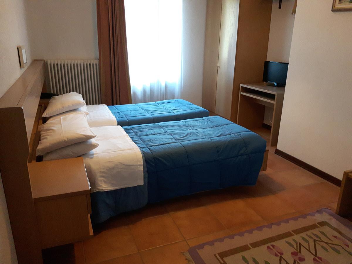 Hotel Pizzo Degli Uccelli Castello Tesino Kültér fotó